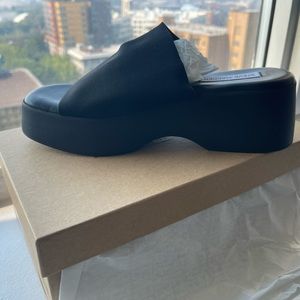 Steve Madden Slinky 30 Black